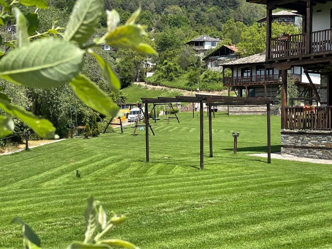 Leshten Guest Homes المظهر الخارجي الصورة